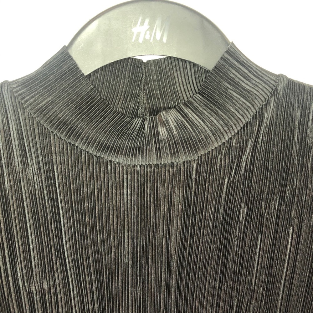Zara ribbed mock neck blouse